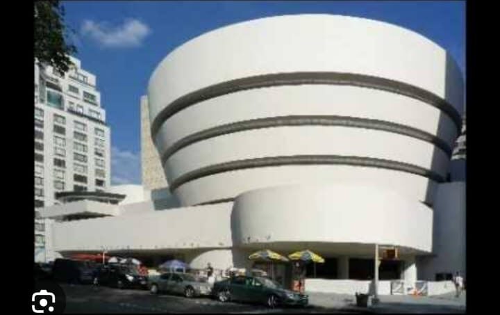 1 Guggenheim Museum (New York City, USA)