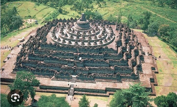 2 Borobudur Temple, Indonesia 2 Borobudur Temple, Indonesia