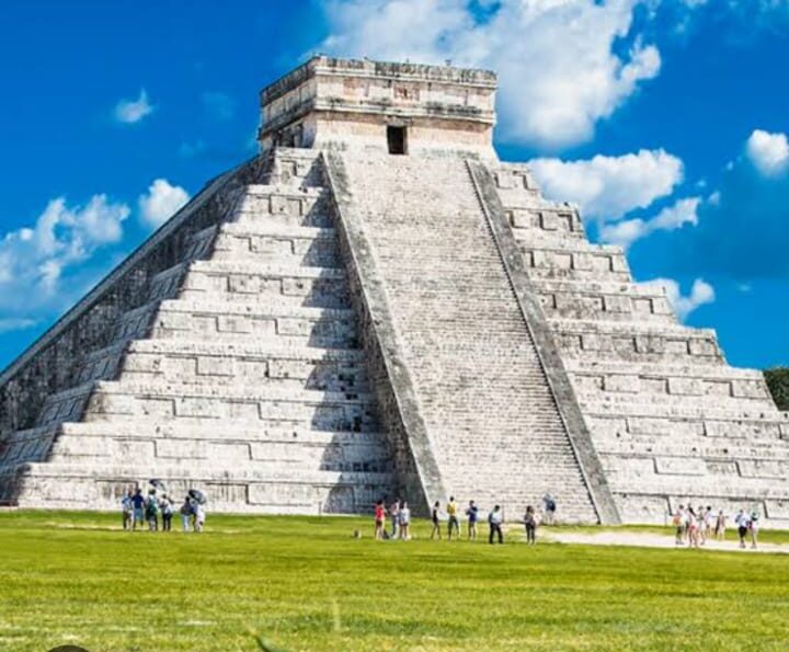4 El Castillo ,Chichen itza 4 El Castillo ,Chichen itza