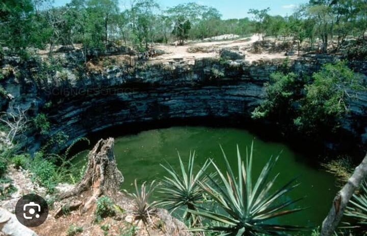 4 The Sacred Cenote 4 The Sacred Cenote