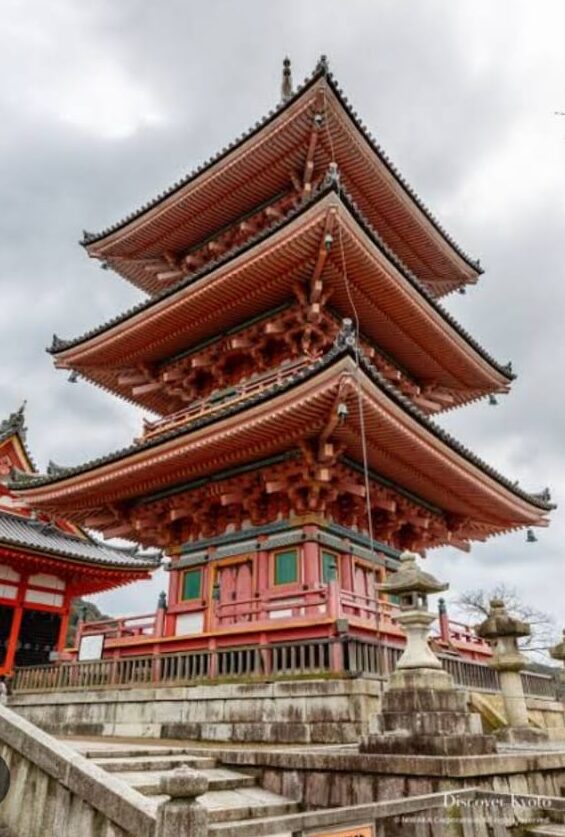 8 Kiyomizu-dera, Kyoto, Japan 8 Kiyomizu-dera, Kyoto, Japan