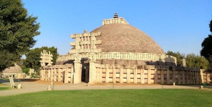 8 Sanchi Stupa, Madhya Pradesh 8 Sanchi Stupa, Madhya Pradesh