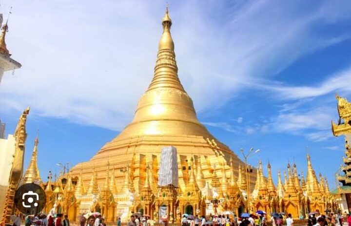 8 Shwedagon Pagoda, Yangon, Myanmar 8 Shwedagon Pagoda, Yangon, Myanmar