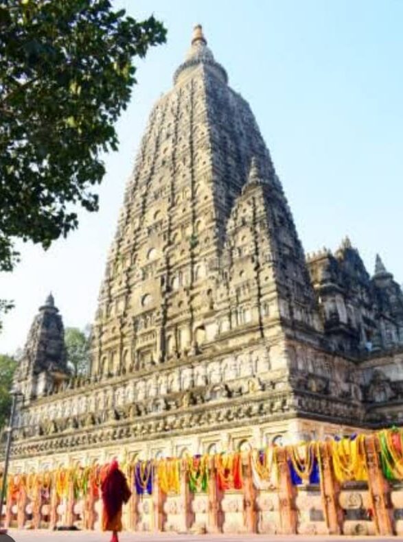 9 Mahabodhi Temple in Bodh Gaya, Bihar 9 Mahabodhi Temple in Bodh Gaya, Bihar