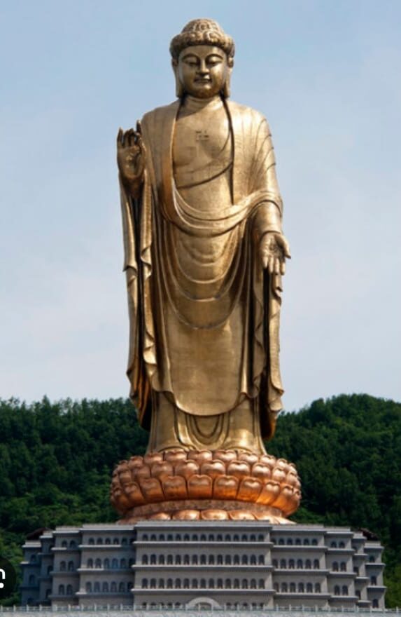 9 Spring Temple Buddha located in Lushan County, Henan, China 9 Spring Temple Buddha located in Lushan County, Henan, China