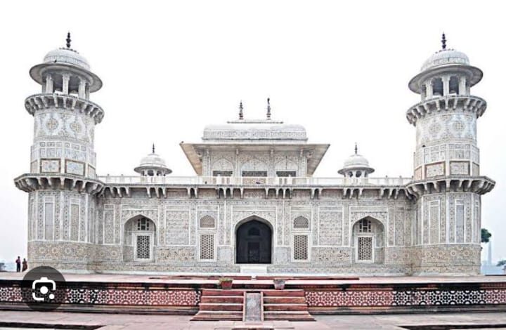 9 Tomb of I’timād-ud-Daulah 9 Tomb of I'timād-ud-Daulah